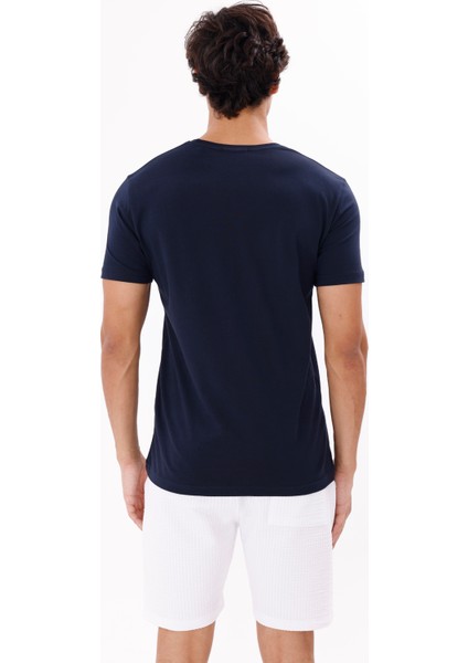 Geometrik Dalga Desenli Ön Baskı Detaylı Bisiklet Yaka Rahat Kalıp Kısa Kollu Tişört modelleri