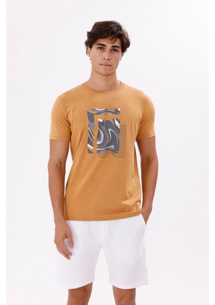 Geometrik Dalga Desenli Ön Baskı Detaylı Bisiklet Yaka Rahat Kalıp Kısa Kollu Tişört indirimleri