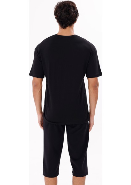 Bisiklet Yaka Rahat Kalıp Yumuşak Tutuşlu Ön Baskı Detaylı Kısa Kollu Tişört modelleri