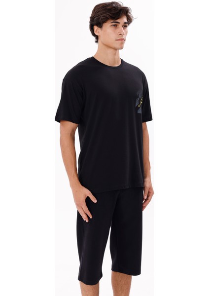 Bisiklet Yaka Rahat Kalıp Yumuşak Tutuşlu Ön Baskı Detaylı Kısa Kollu Tişört fırsatları