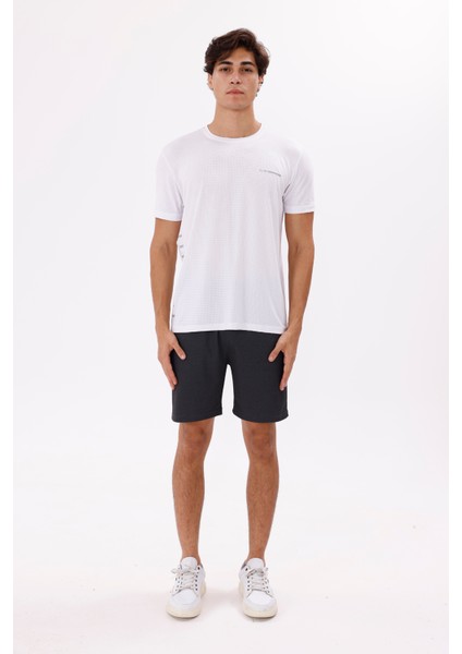 Rahat Kesim Bisiklet Yaka Yumuşak Dokulu Esnek Jarse Kumaş Tişört