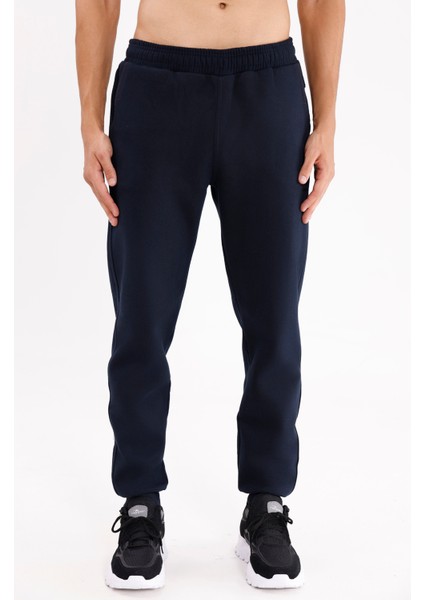 Esnek Bel Lastikli Yan Cepli Kapaklı Arka Cepli Tonal Logolu Rahat Kalıp Düz Paça Eşofman Altı