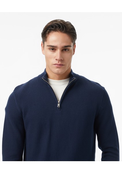 Erkek Lacivert Classic Fit Kazak S57230T.4NV fırsatları