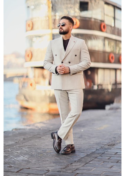 Ince Çizgi Detaylı Kruvaze Ceket fiyatları