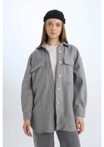 Relax Fit Gömlek Yaka Cepli Düğmeli Gömlek Ceket