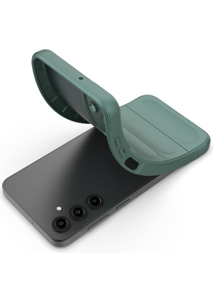 Samsung Galaxy A17 Uyumlu Esnek Oyuklu Arka Yüzey Tasarımlı Şık Silikon Kapak Kılıf modelleri