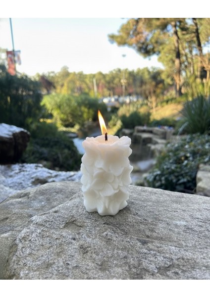 Çiçek Desenli Dekoratif Papatya Kokulu Beyaz Mum