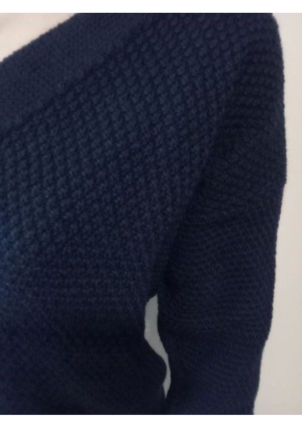 Kadın Yıldız Düğmeli Triko Hırka