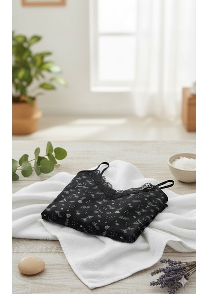 Doğal Rahat Kadın Gecelik – Ince Askılı, Dantel Yaka, Desenli Yumuşak Kumaş modelleri