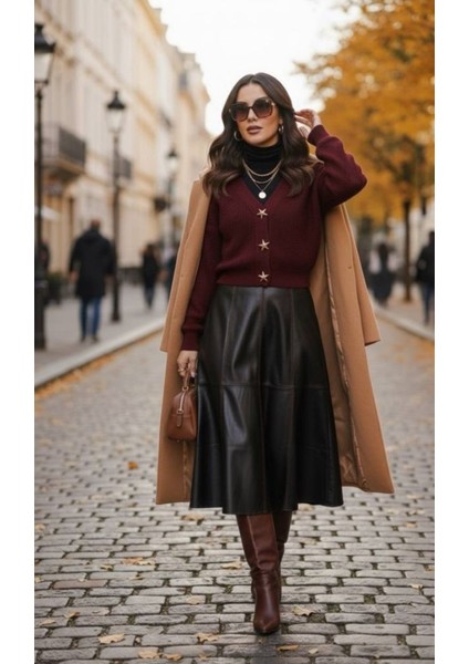 Kadın Yıldız Düğmeli Triko Hırka