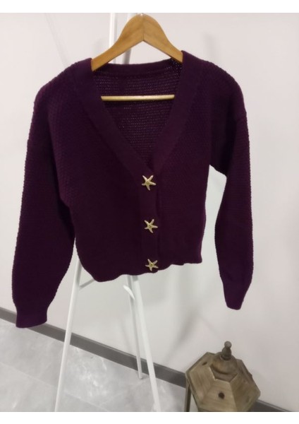 Kadın Yıldız Düğmeli Triko Hırka modelleri