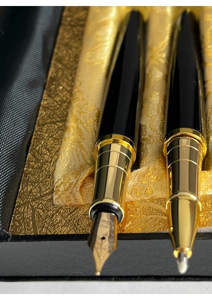 Şık Hediye Kutulu Premium Kalem Seti – Siyah Metal Gövdeli Dolma ve Roller Kalem – Altın Detaylı indirimleri