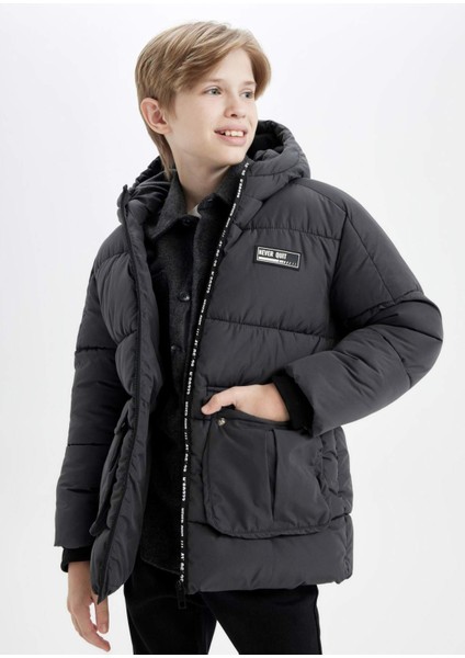 Erkek Çocuk Su Geçirmez Kapüşonlu Parka