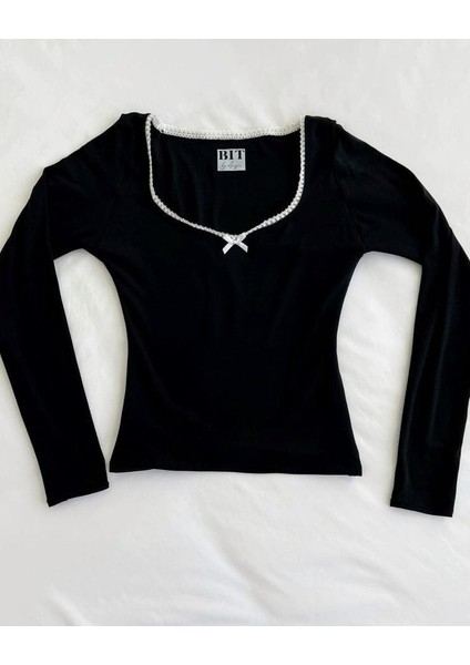 Pinterest Dantelli Kurdeleli Uzun Kollu Kaşkorse Bluz