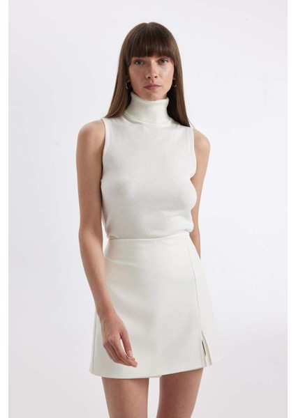 Regular Fit Balıkçı Yaka Kolsuz Basic Düz Triko Kazak U8250AZ24AU