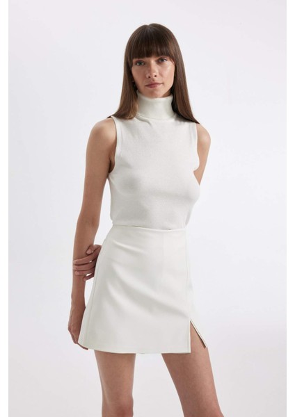 Regular Fit Balıkçı Yaka Kolsuz Basic Düz Triko Kazak U8250AZ24AU