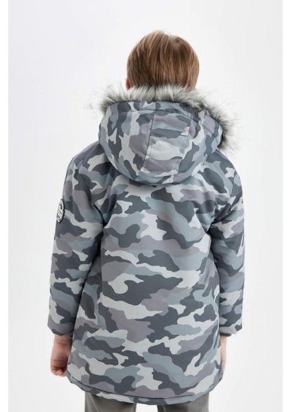 Erkek Çocuk Çıkarılabilir Suni Kürk Yaka Kapüşonlu Pelüş Astar Parka