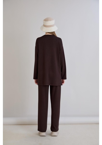 Kadın Cepleri Deri Garnili Baskılı Kahverengi Eşofman Takımı indirimleri