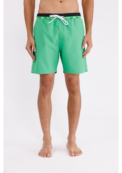 Mat Dokulu Düz Desensiz Elastik Bel Ayarlanabilir Kordonlu Yan Cepli Rahat Kalıp Şort