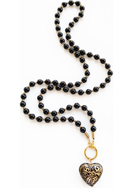 Arinna – Oniks ve Hematit Taşı Kolye