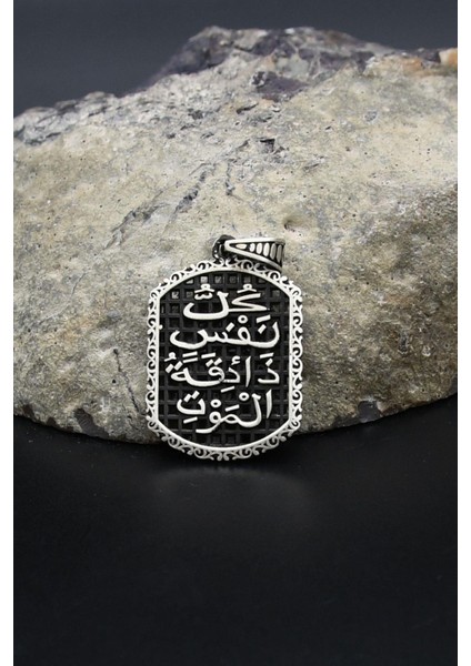 Kolye Ucu Her Can Ölümü Tadacaktır Yazlı 925 Ayar Gümüş 902411 fiyatları