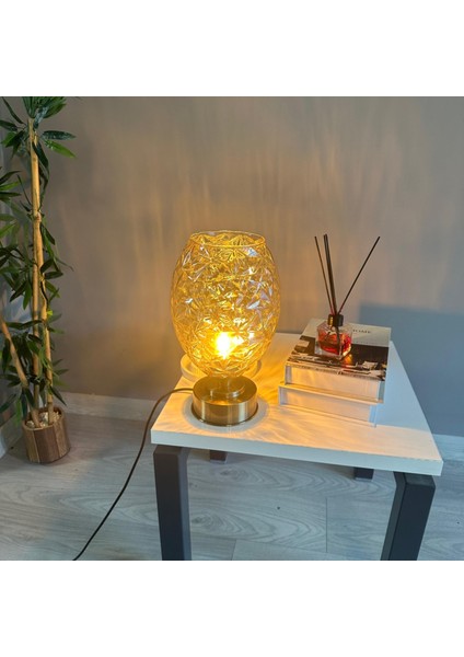 Veltro Cam Bal Rengi Y Piramit Masa Lambası Dekoratif Masaüstü Aydınlatma Hol Abajur Başucu Lamba fırsatları