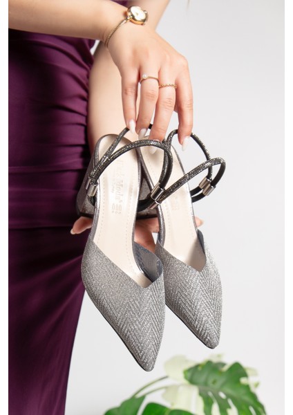 Platin Renk Topuklu Abiye Ayakkabı fiyatları
