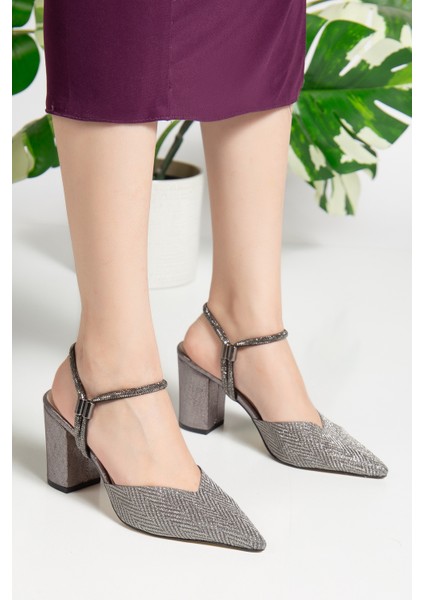 Platin Renk Topuklu Abiye Ayakkabı modelleri