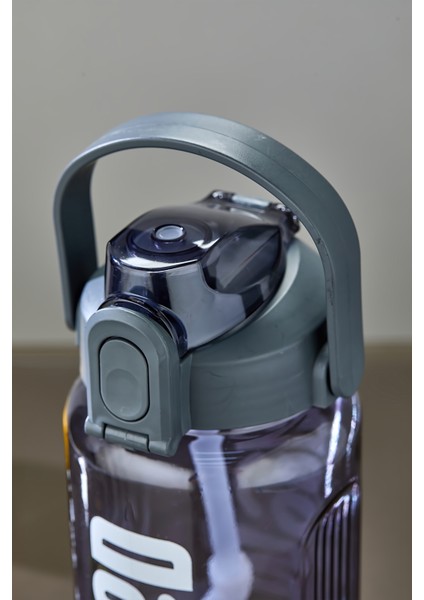 Spor Matarası Suluk - 1000 ml Pipetli , Kilitli Kapak, Su Sızdırmaz Tasarım - Gri modelleri