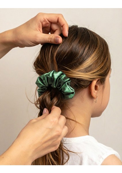 Kadın Saten Toka - Pastel Fıstık – Tekli Lüks Lastik Model Scrunchie modelleri