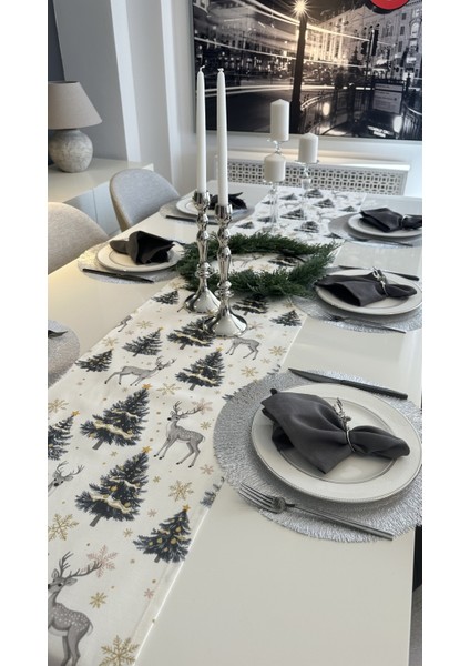 Yeni Yıl Temalı Ceylan Desenli Beyaz Gri Gold Yılbaşı Runner (Peçete Dahil Değil)