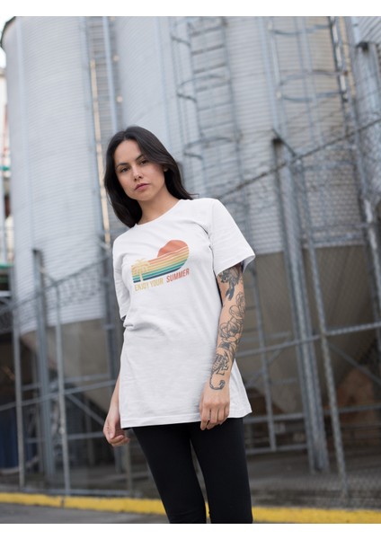 Kadın Enjoy Your Summer Baskılı Oversize T-Shirt fiyatları