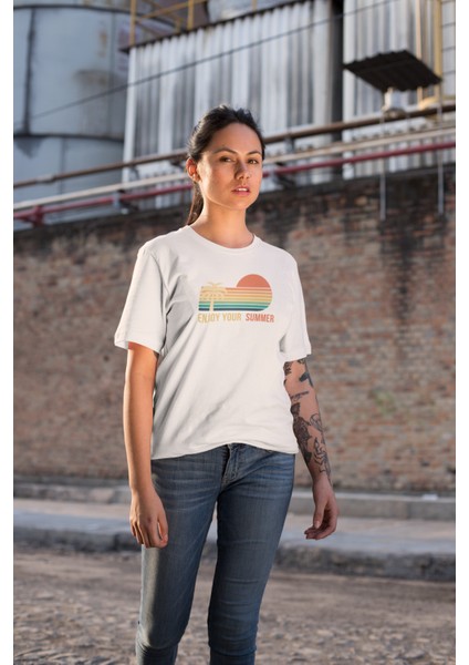 Kadın Enjoy Your Summer Baskılı Oversize T-Shirt modelleri