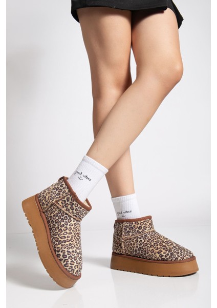 Mini Leopar Süet Yarım Bot Içi Tüylü Düz Taban Kadın Ayakkabı fırsatları