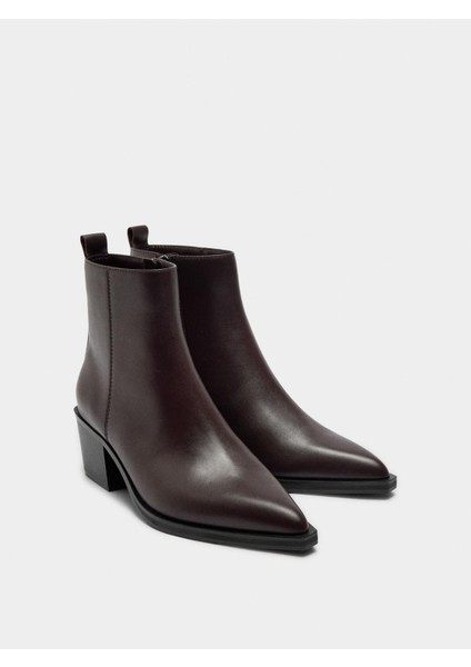 Geniş Topuklu Deri Bilekte Bot fırsatları