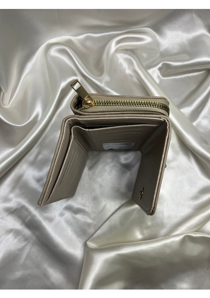 Kadın Krem Renk Suni Deri El Cüzdanı modelleri