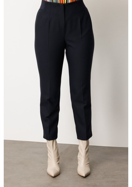 Kadın Büyük Beden Beli Kalın Lastikli Boru Paça Pantolon 1111 Lacivert modelleri