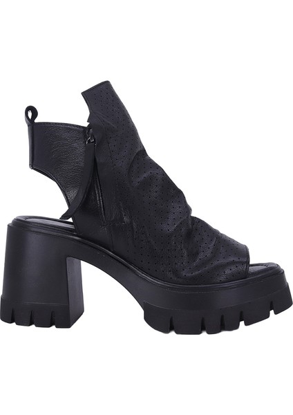 26101209 Hakiki Deri Kadın Topuklu Sandalet