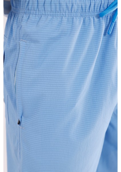 Pıtırcık Dokulu Hızlı Kuruyan Esnek Bel Kordonlu Fermuarlı Cepli Yan Yırtmaçlı Rahat Kalıp Şort indirimleri