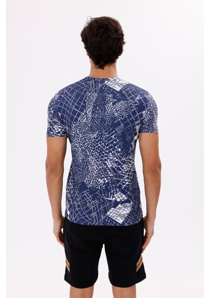 Modern Baskı Detaylı Hafif Jarse Kumaş Rahat Kalıp Bisiklet Yaka Tişört modelleri