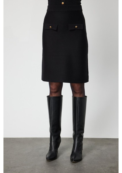 Kadın Cep Detaylı Diz Üstü Triko Etek 69508 Siyah modelleri