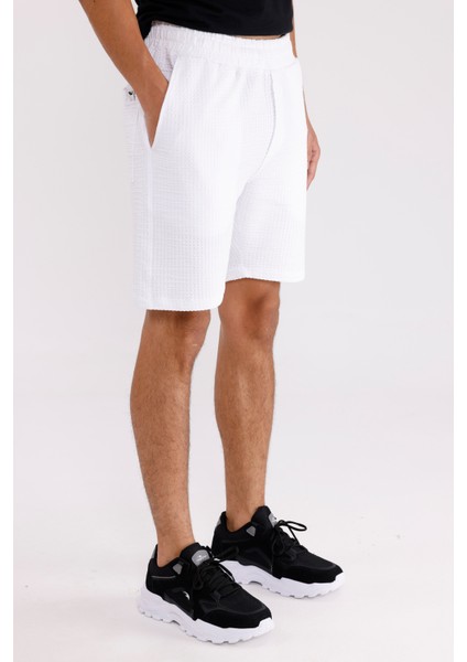 Petek Dokulu Esnek Bel Yan Cepli Fermuarlı Arka Cepli Yumuşak Pamuklu Rahat Kalıp Diz Üstü Şort fırsatları