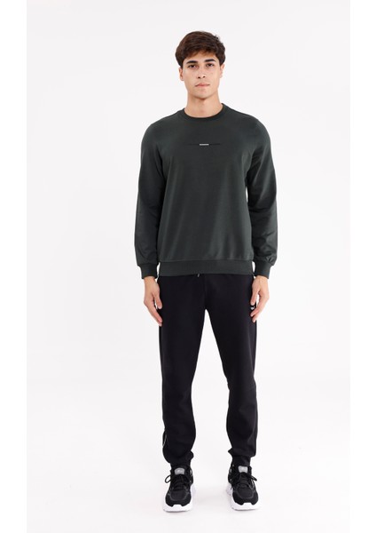 Minimal Göğüs Işlemeli Rahat Kalıp Esnek Manşetli Mevsimlik Bisiklet Yaka Sweatshirt