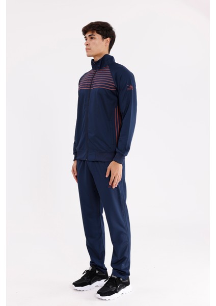 Şerit Detaylı Yüksek Yakalı Fermuarlı Cepli Lacoste Yüzeyli Eşofman Takımı fiyatları