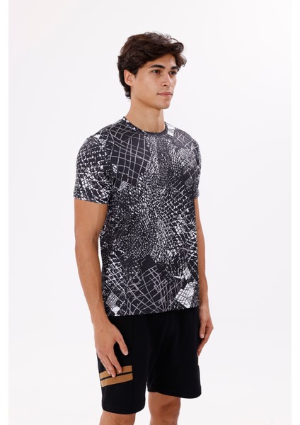 Modern Baskı Detaylı Hafif Jarse Kumaş Rahat Kalıp Bisiklet Yaka Tişört fırsatları