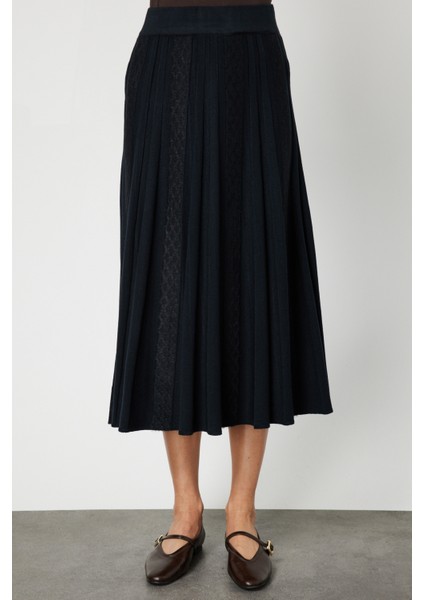 Kadın Kadife Detaylı Pileli Maxi Boy Triko Etek 65201 Siyah modelleri