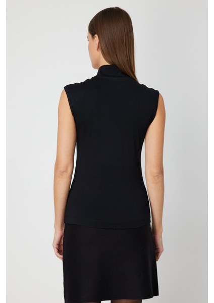 Kadın Dik Yaka Kolsuz Basic Bluz 61432 Siyah fırsatları