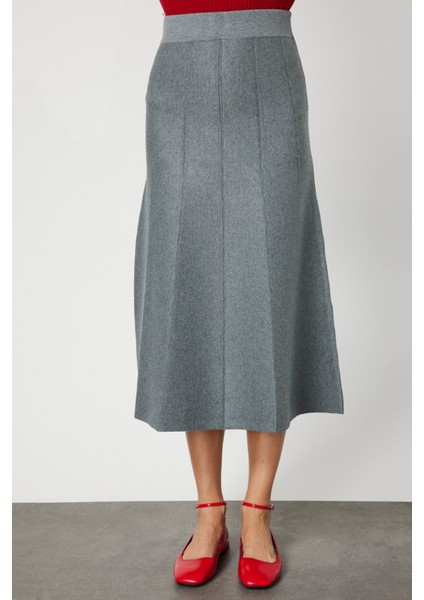Kadın Pileli Midi Triko Etek 65210 Gri modelleri