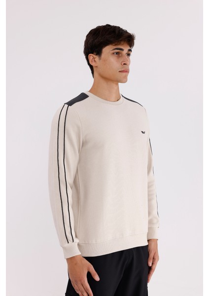 Selanik Doku Yumuşak Tutuşlu Rahat Kalıp Yuvarlak Yaka Esnek Manşetli Sweatshirt fırsatları