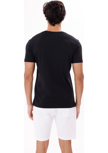 Yelkenli Illüstrasyonlu Bisiklet Yaka Rahat Kalıp Yumuşak Dokulu Kısa Kollu Tişört modelleri